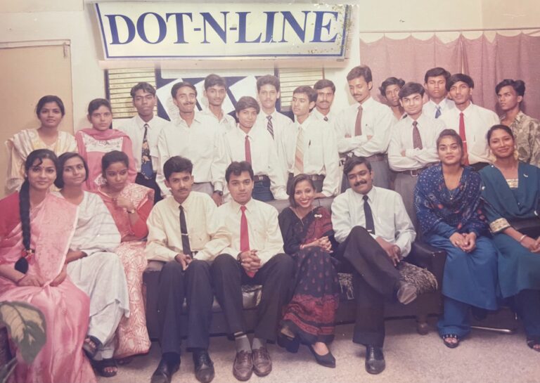 DNL Students (Dot n Line Students)