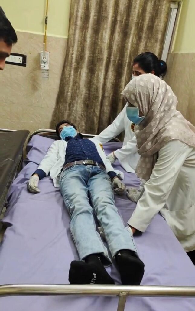 Practical's of DNL Paramedic Students at Zenith Hospital, Lucknow