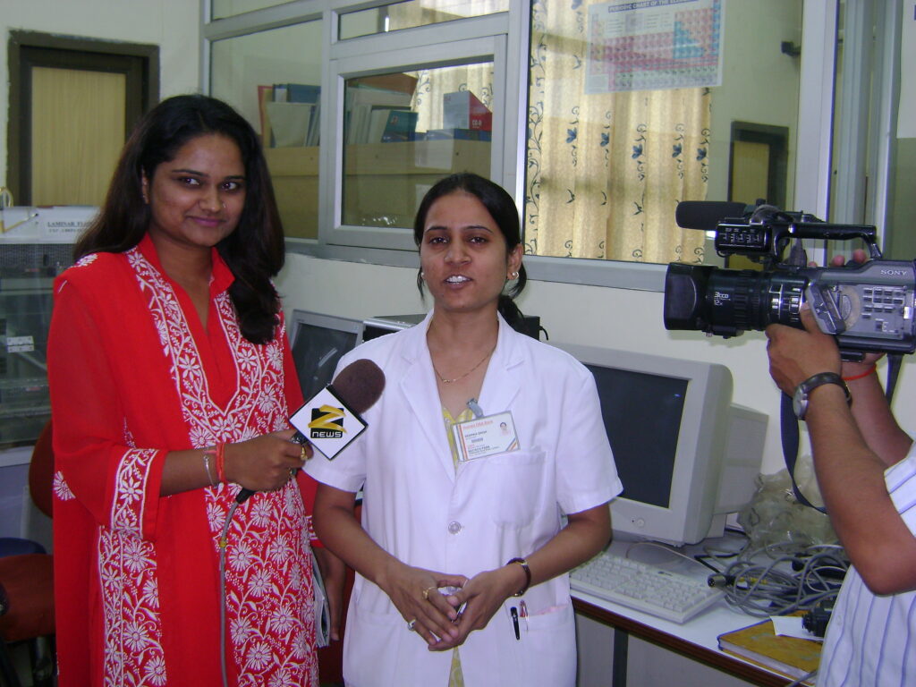 Zee News Interviewing Dr Jaya (Assistant Scientist of Dr Saeed Ahmad)