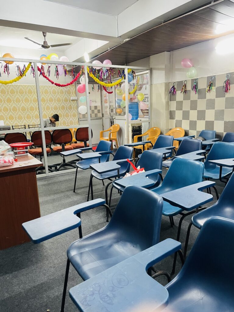 Lecture Rooms of Dot n Line Institute (The International Institute for Allied Health Sciences) , Zenith Hospital, Lucknow
