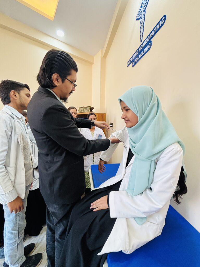 Practicals of DNL's Students at DNL Homeopathic & Polyclinic, Kaisarbagh, Lucknow