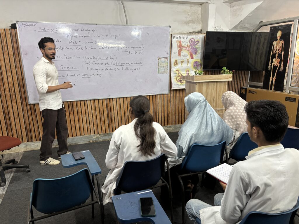 Dr Saif Sir taking Theory Classes of Paramedical Students of Batch 2024 and Batch 2025 at Dot n Line Institute Zenith Hospital