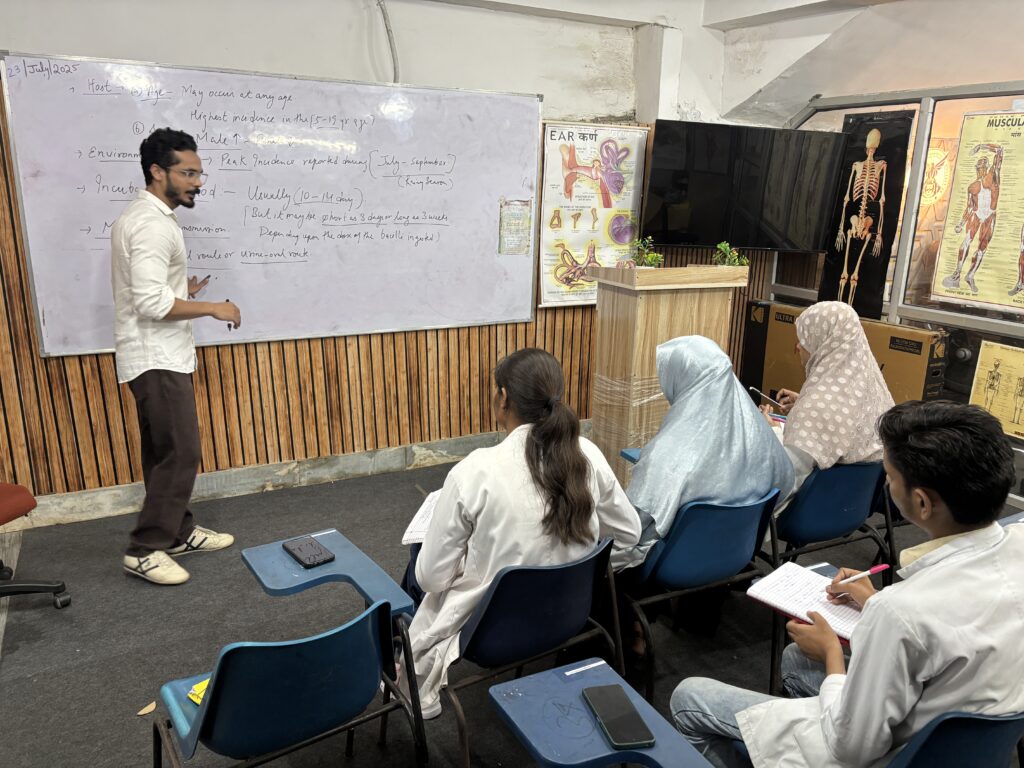 Dr Saif Sir taking Theory Classes of Paramedical Students of Batch 2024 and Batch 2025 at Dot n Line Institute Zenith Hospital
