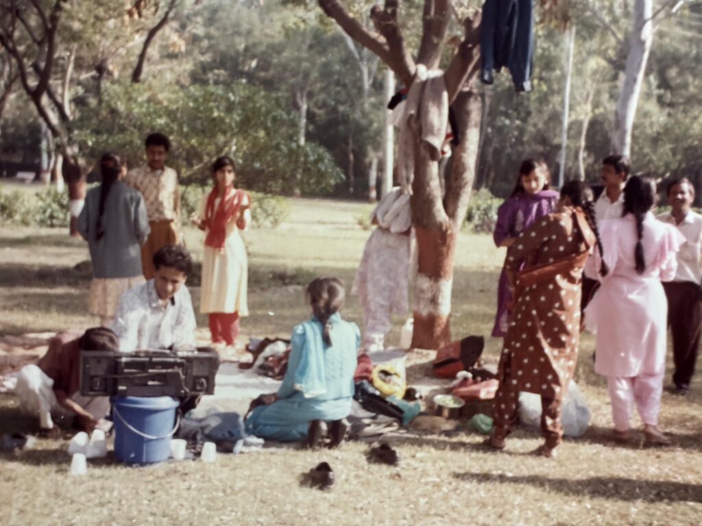 DNL (Dot n Line) Picnic Nov 1992 Nawabgank Bird Century
